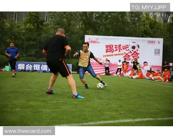 双拐踢足球的奇妙旅程：勇敢者的梦想与坚持的力量